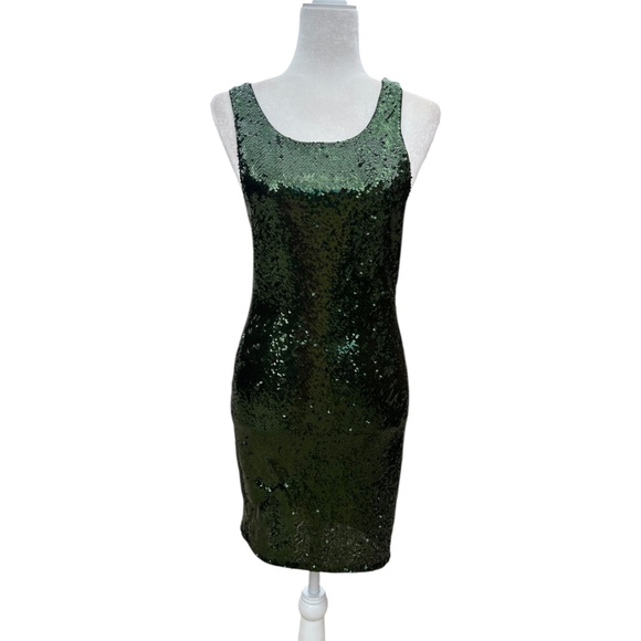 Alive + Olivia Emerald Green Sequins Dress - Picture 1 of 8